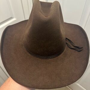 Vintage Akubra Boomerang Fur Felt Brown Cowboy Hat. Size 55